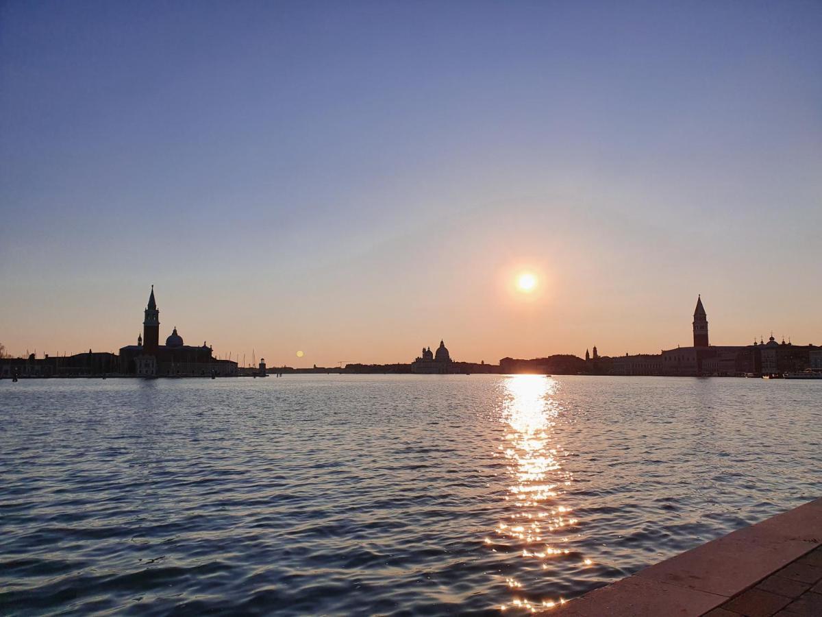 Bed & Breakfast La Rosa Dei Venti Venezia